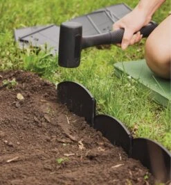 Pound-In Edging 10 Pound-In Edging -Garden Tool Store XK550 20 foot pound in edging u 0257